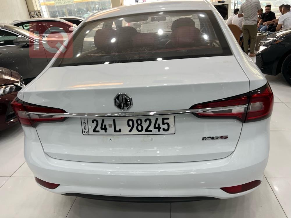 MG 5